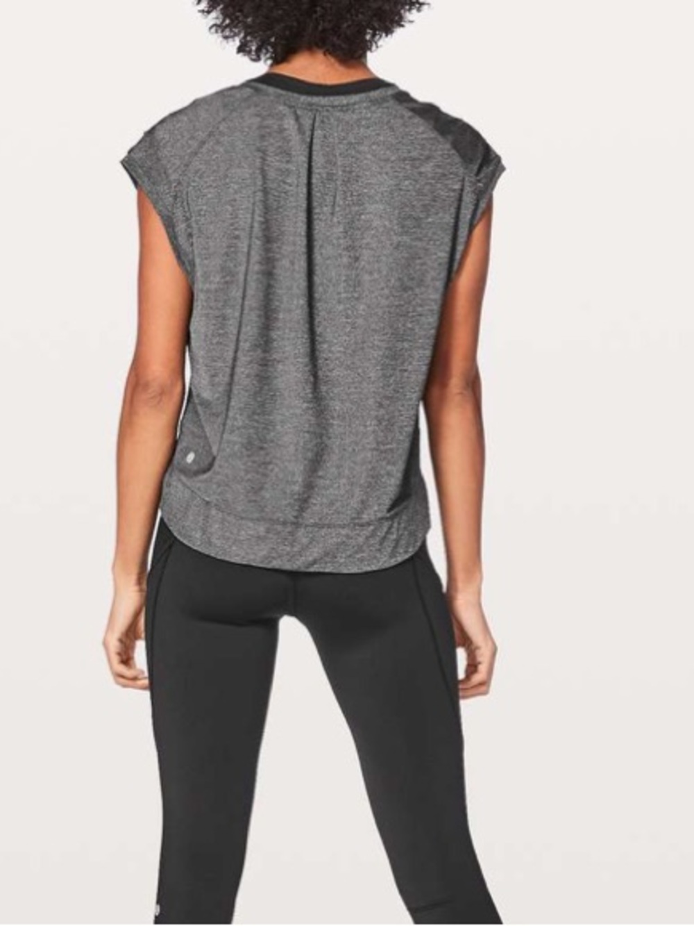 Lululemon Gait Keeper Short Sleeve in Heathered Black Size XL/XXL***